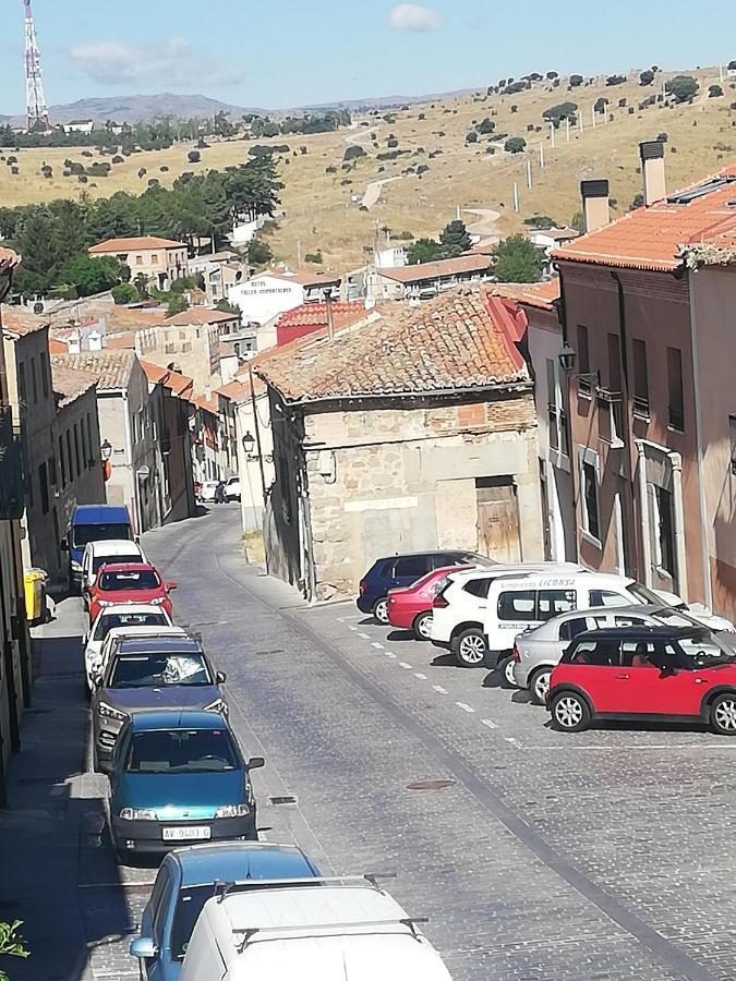Los Tres Monos Ávila エクステリア 写真