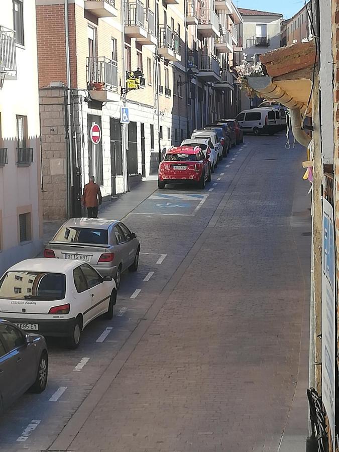 Los Tres Monos Ávila エクステリア 写真